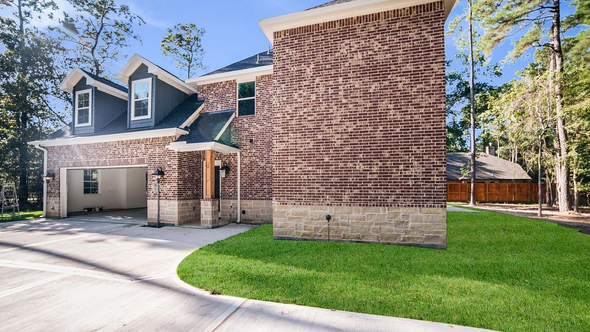Custom Home Builder Magnolia TX Luxury Custom Homes