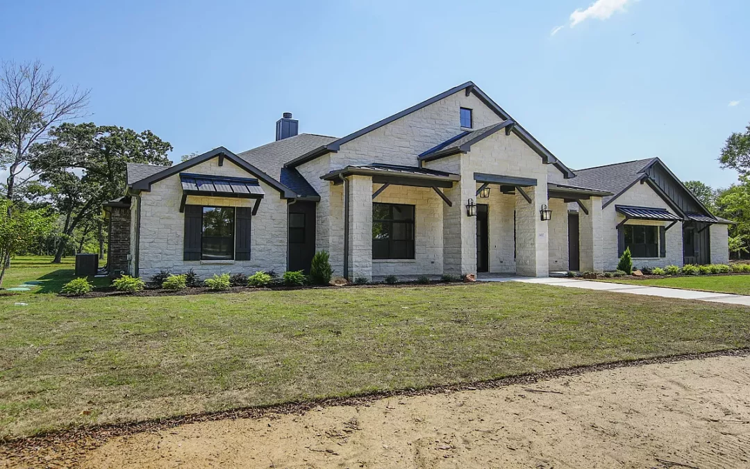 3920 Sq. Ft.
