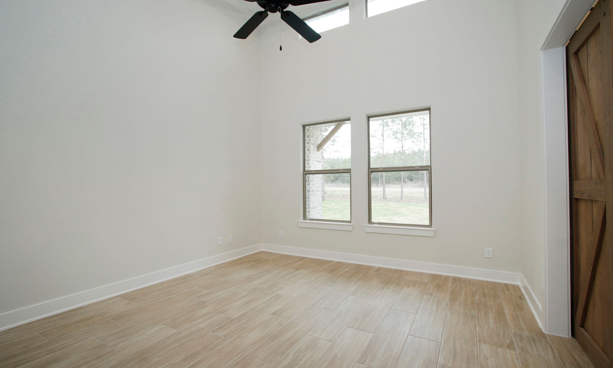 10-web-or-mls-15679-wood-grv-wy