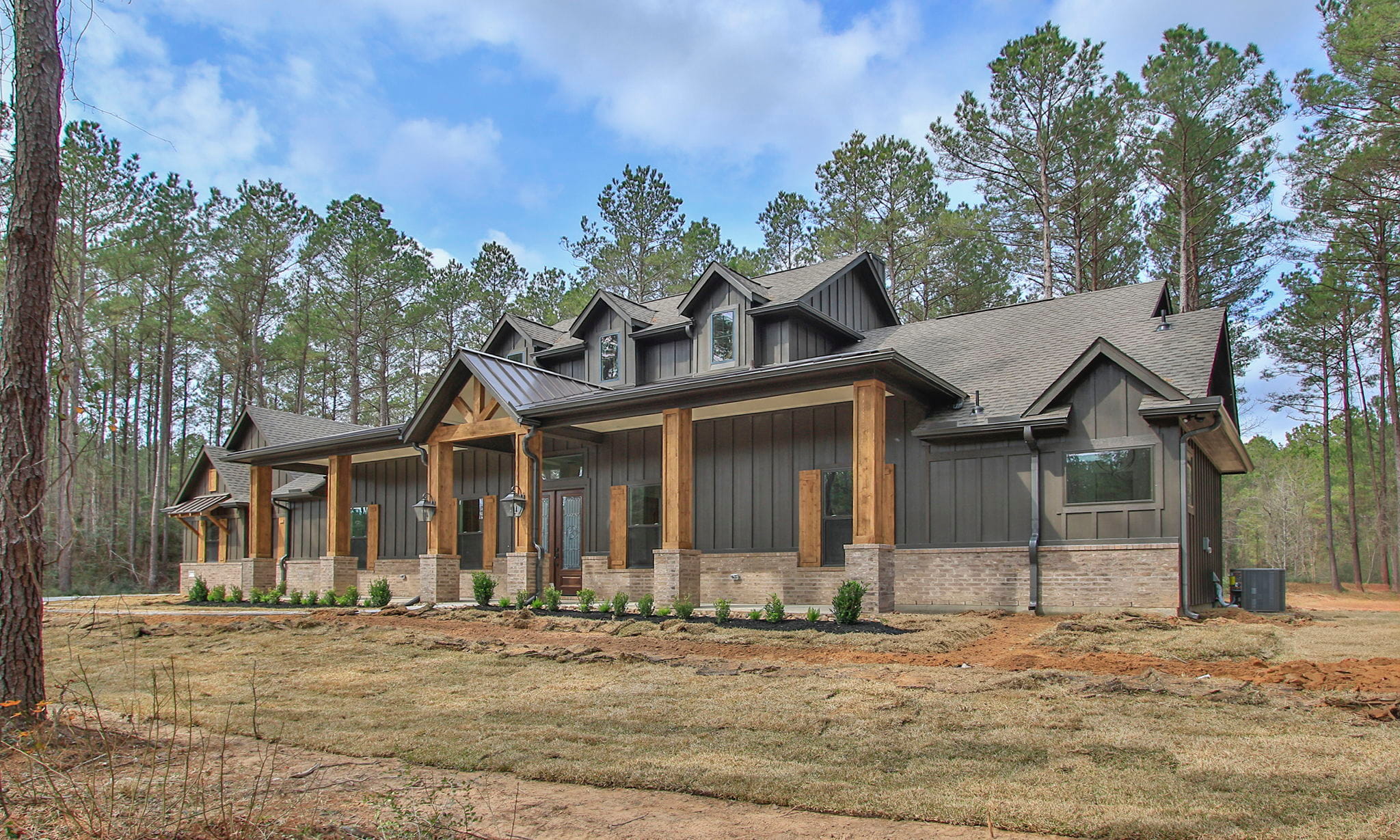 3-web-or-mls-505-queen-anne-wy (2)